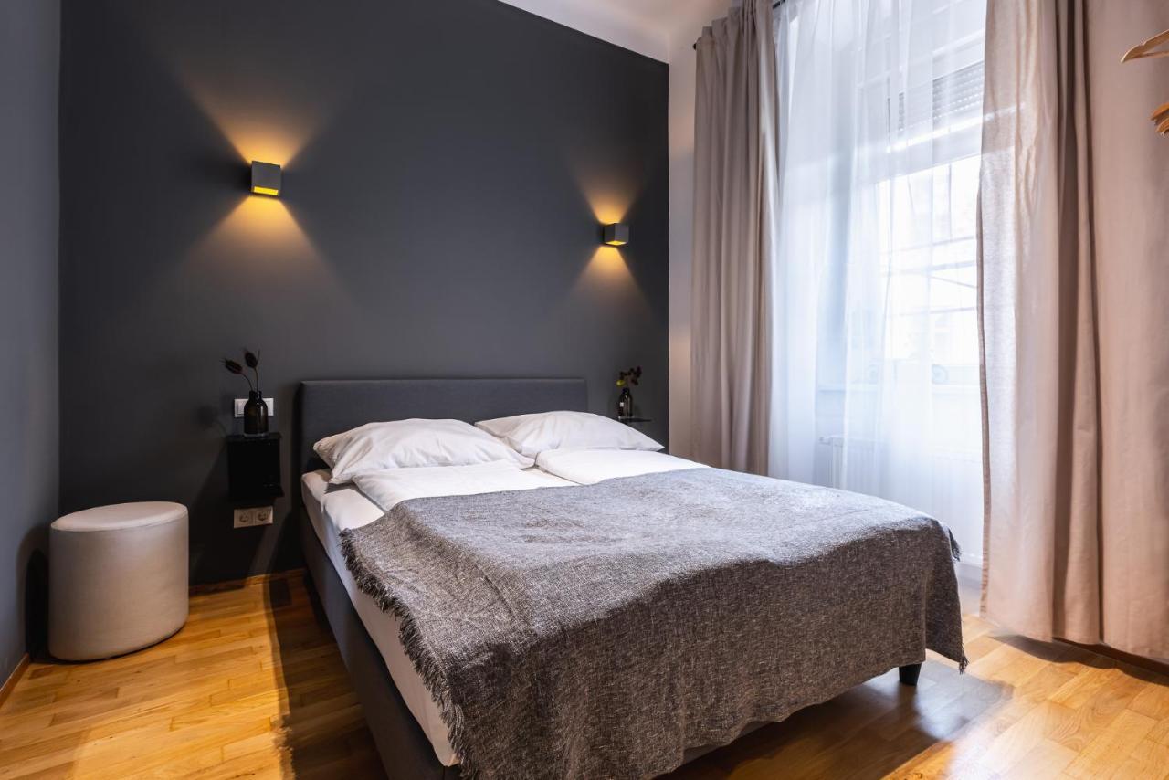 Classy And Elegant Apartments In A Calm Area Вена Экстерьер фото